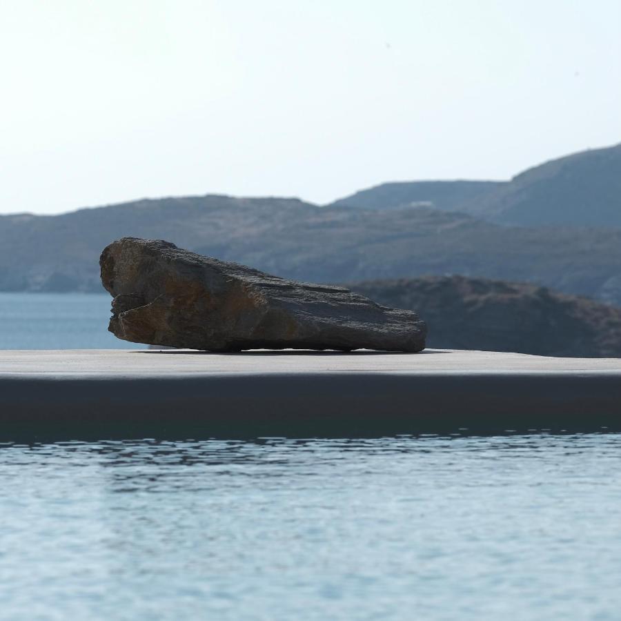 Amal Kythnos Suites Exterior foto