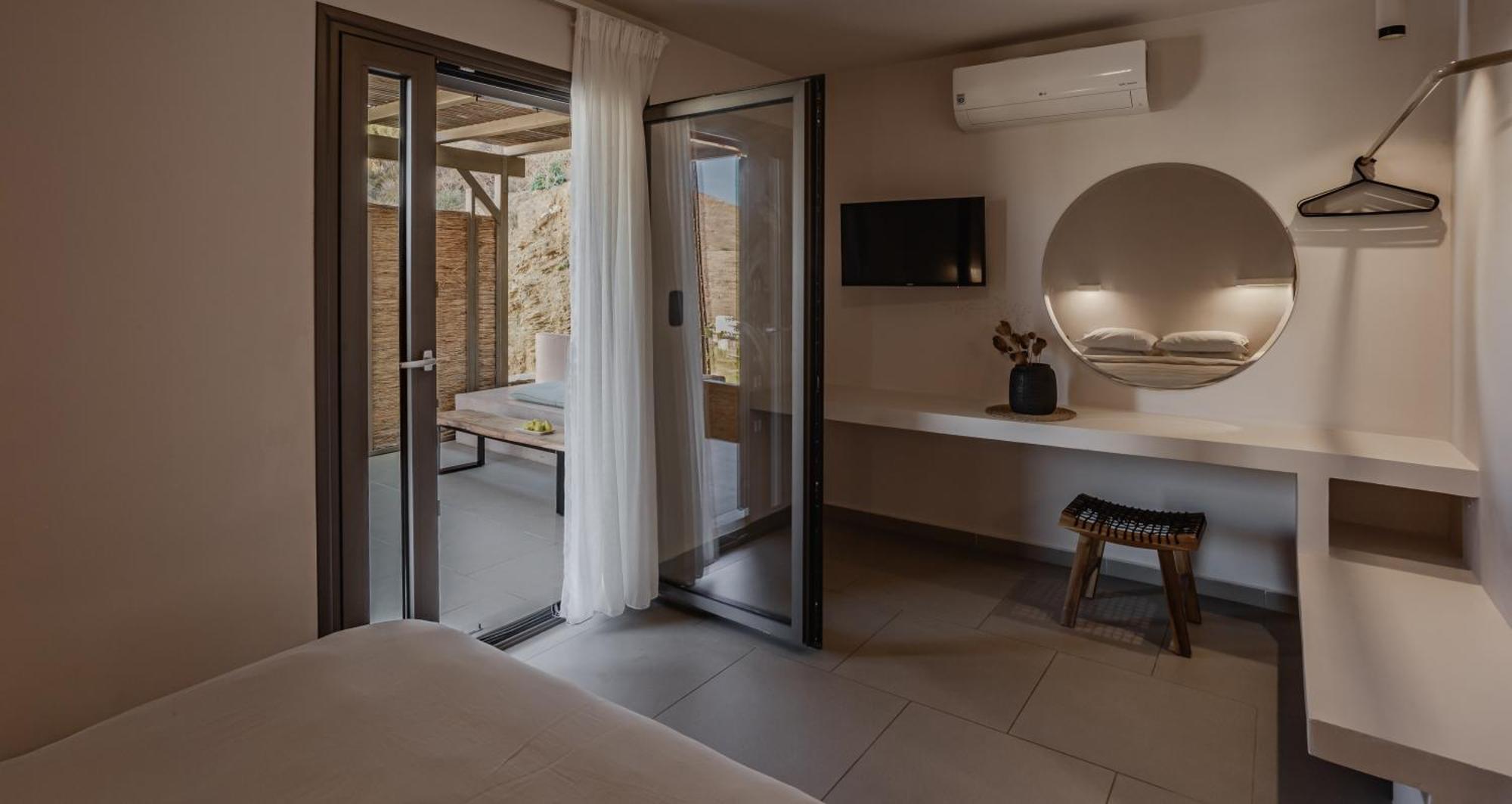 Amal Kythnos Suites Exterior foto