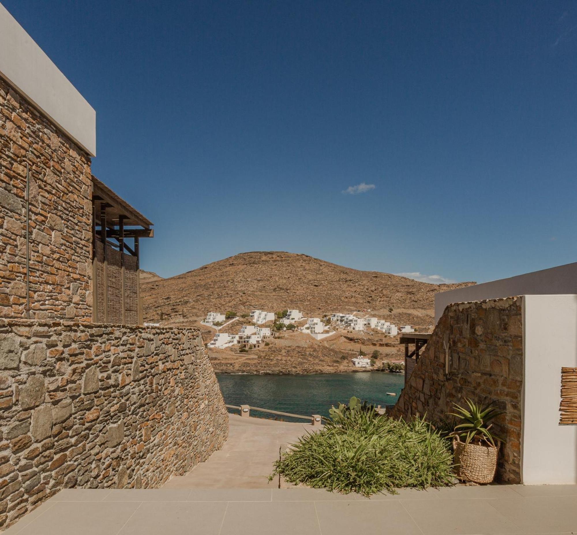 Amal Kythnos Suites Exterior foto